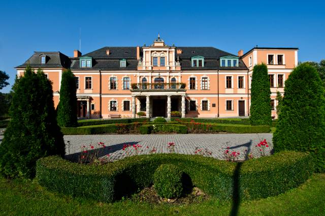 Palace in Kobierzyce