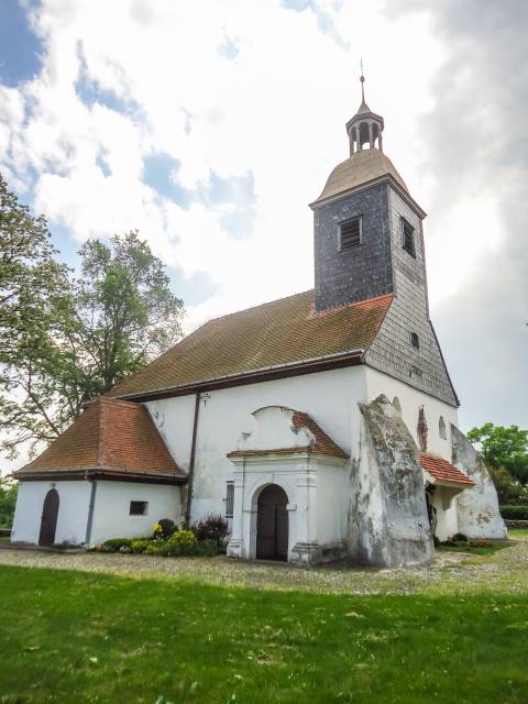 Church of Our Lady of the Scapular in Żeleźnik